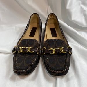 Coach logo loafers size 8M gold tone chain brown and black shoe
